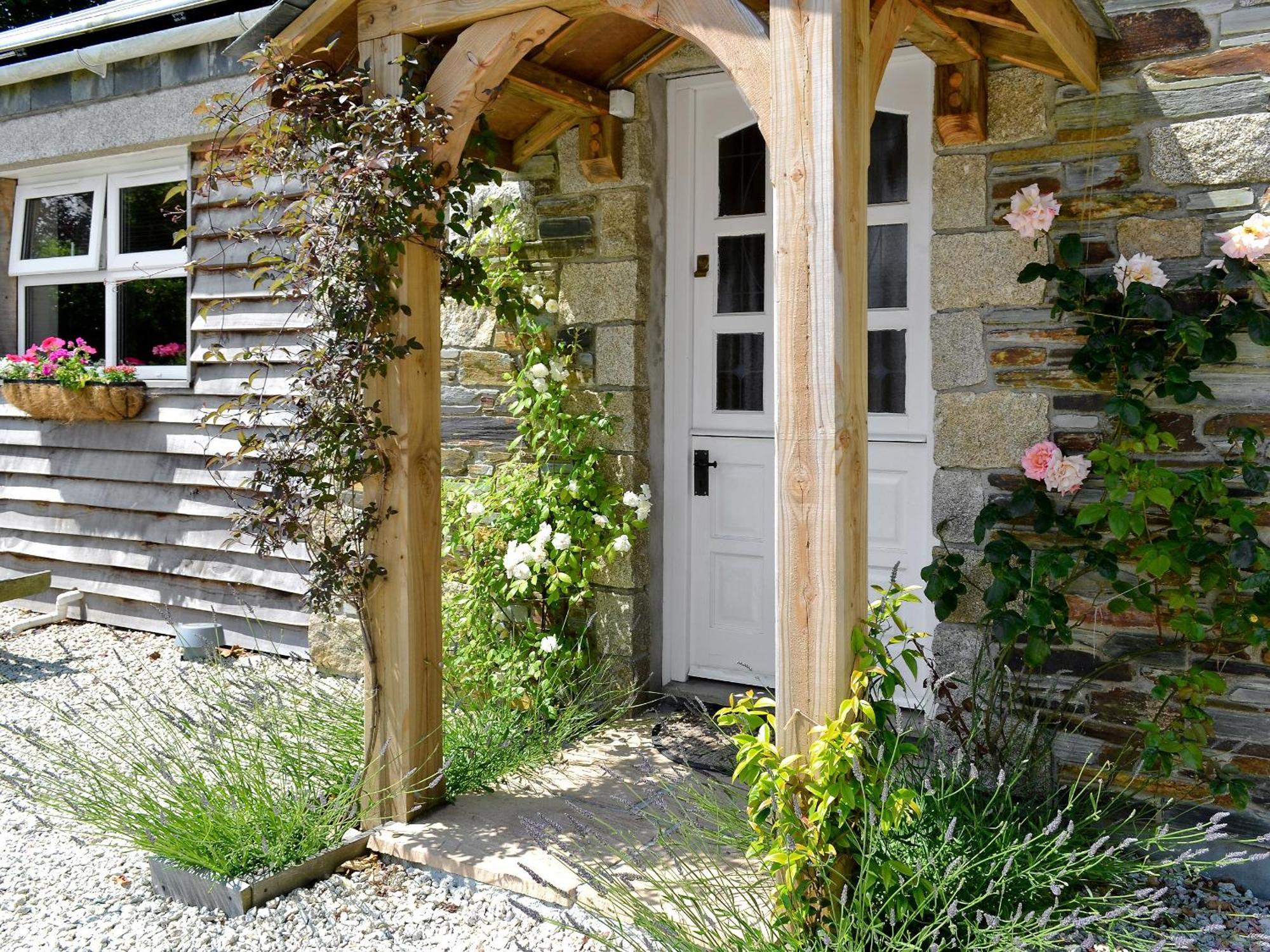 Blackberry Cottage North Hill Exterior photo